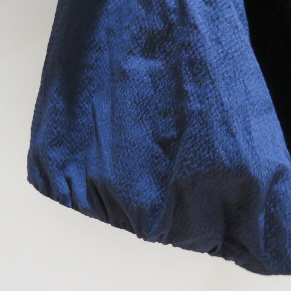 LOVE BONITO Cropped Puff Sleeve Top in Navy Feminine Academia - Size US 4 NWT - Picture 8 of 11